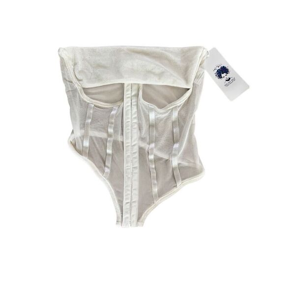 Asymmetrical cut white lace velvet corset style teddy bustier top S/M nwt - Picture 3 of 3